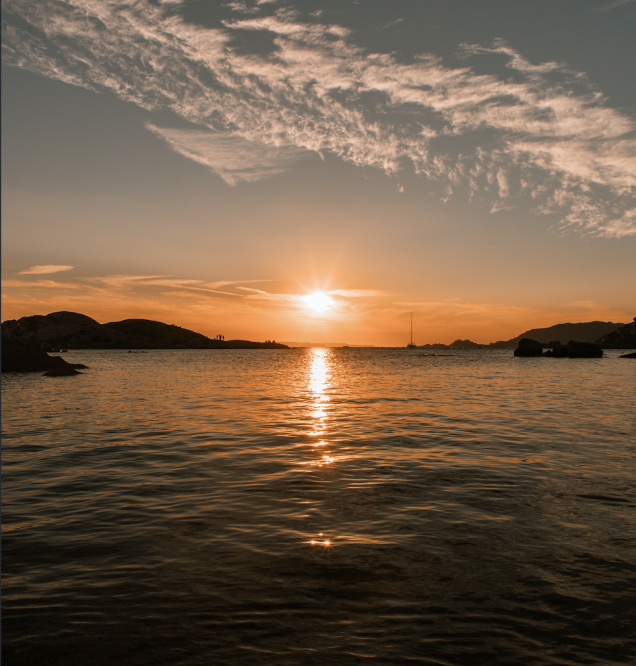 Coucher de soleil aux îles Lavezzi depuis Bonifacio